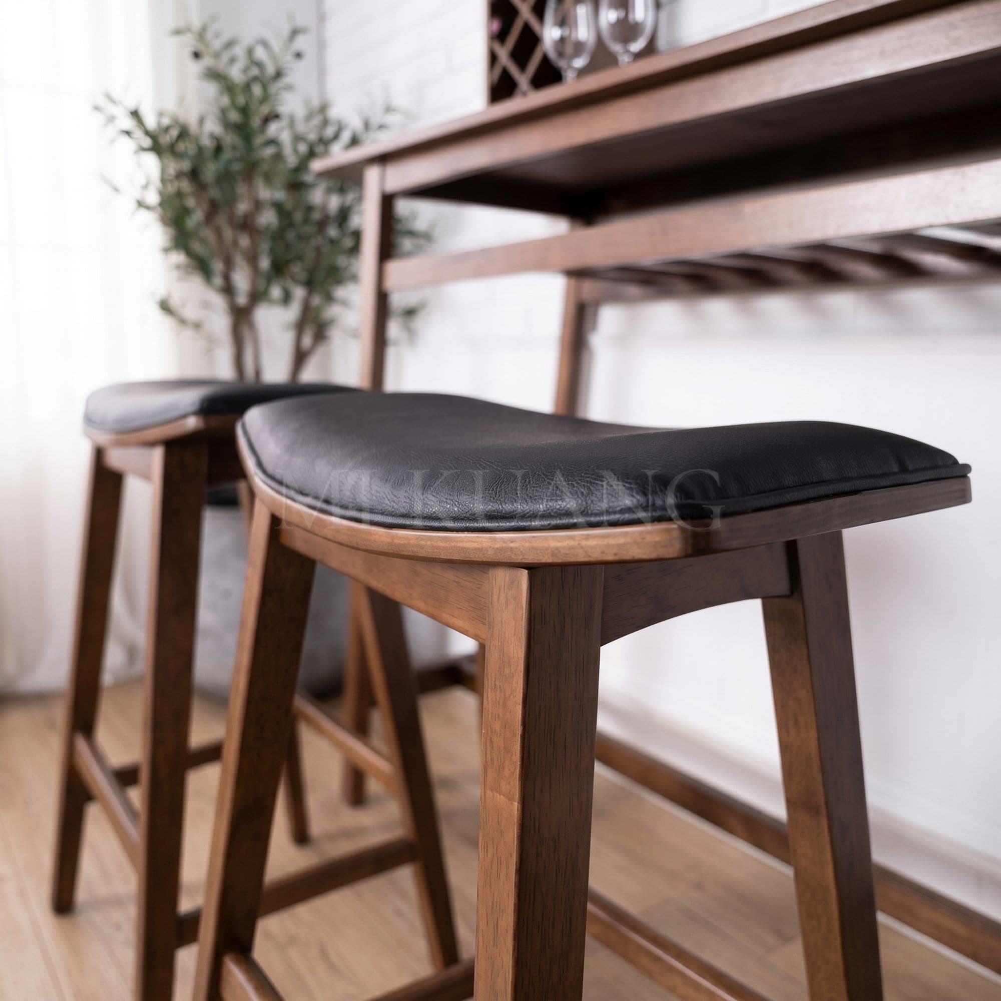 MORRIS Pub Stool view 3