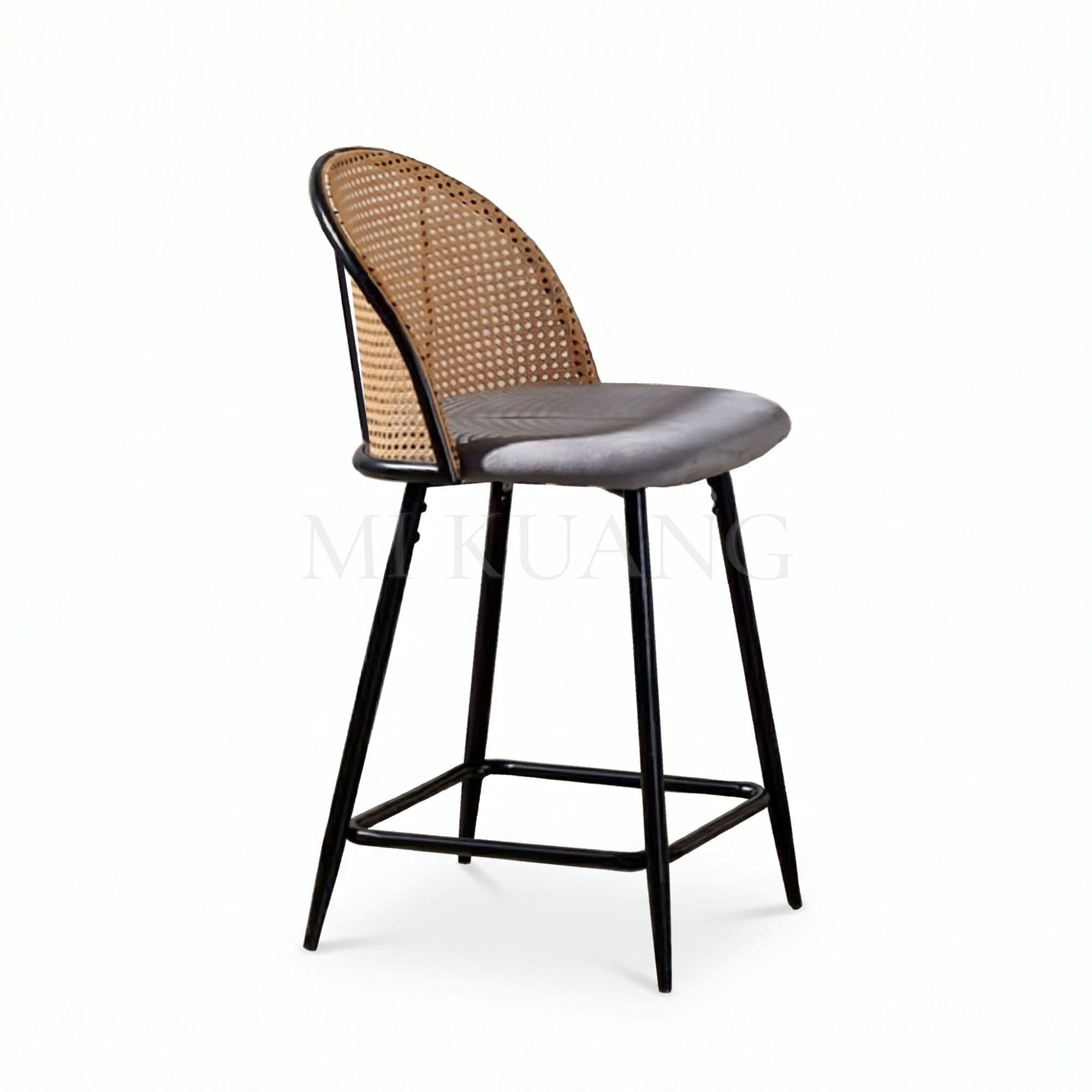 ELINE Island Chair view 1