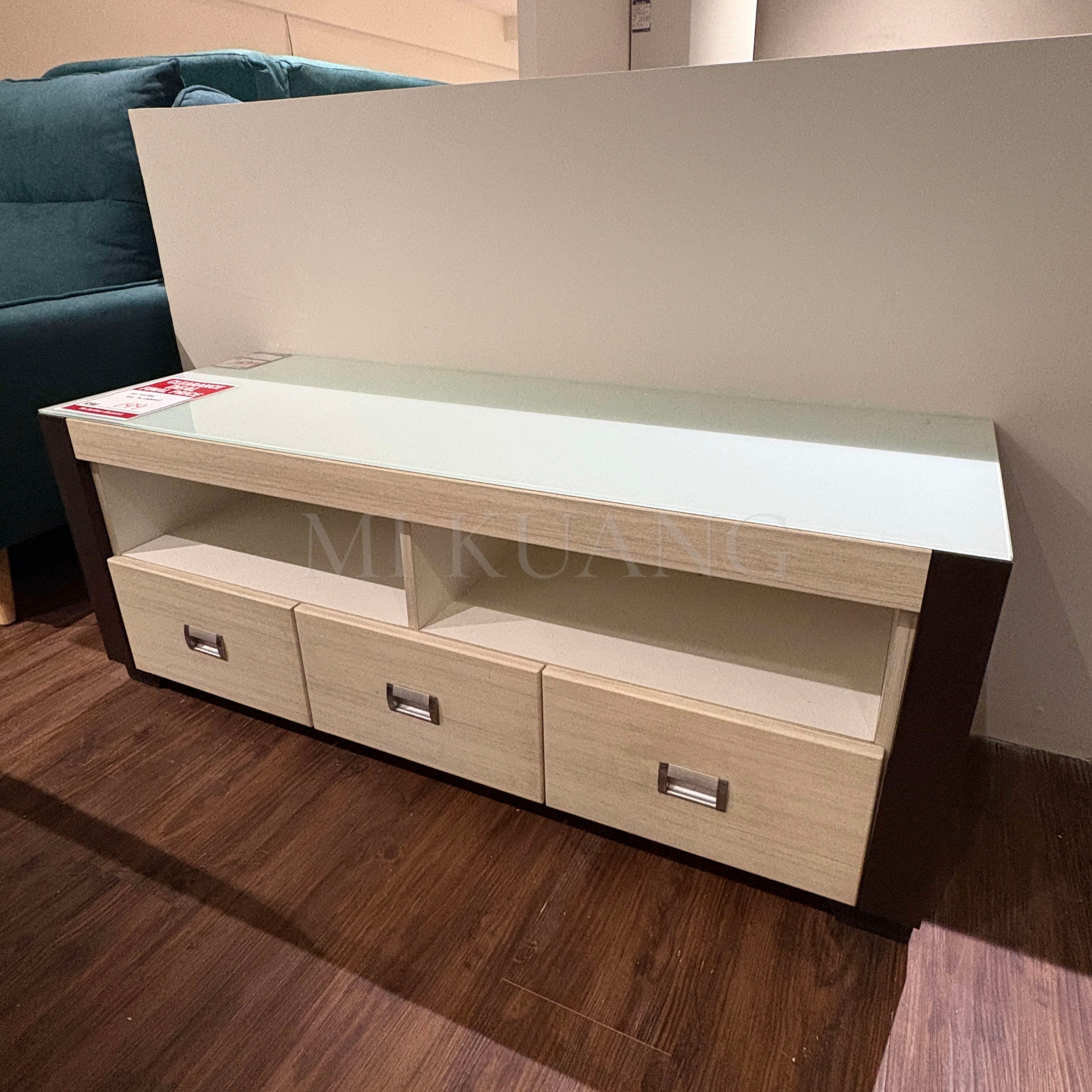 NT-XH996 TV Cabinet — 4FT
