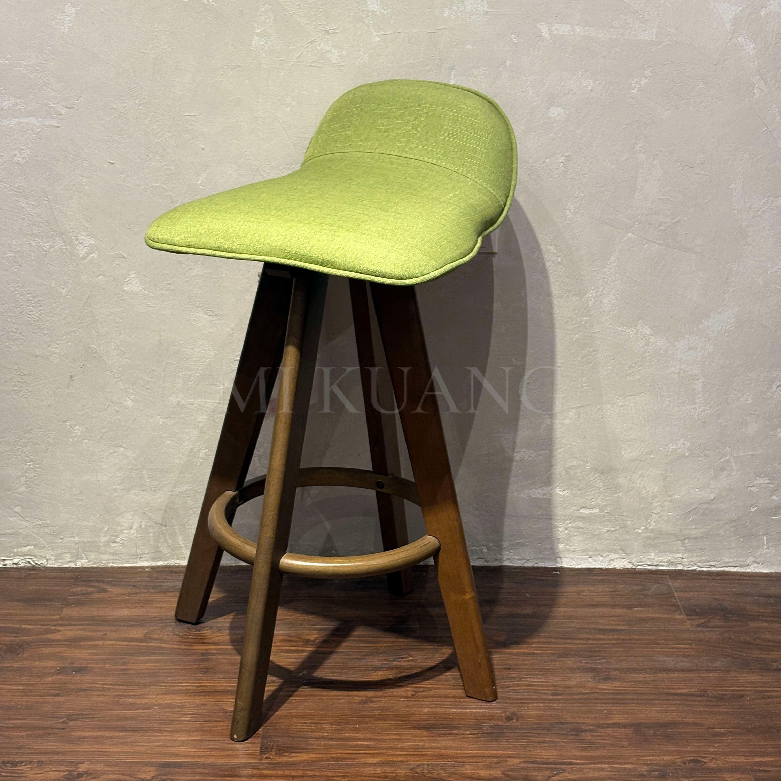 CKE-14-2524 Island Chair
