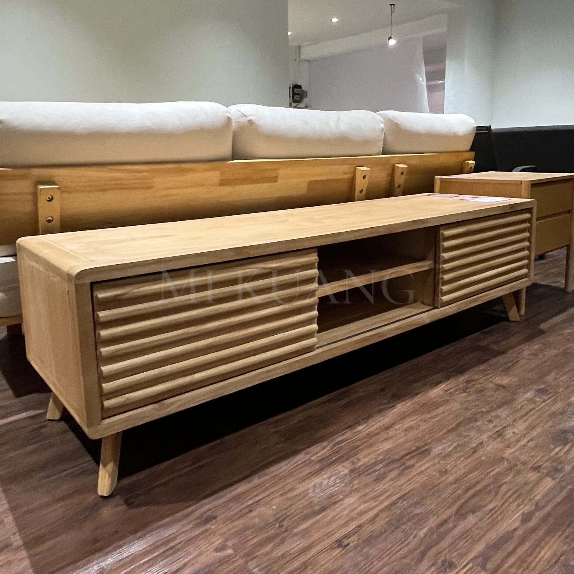 ELK 4658 1.8m TV Cabinet