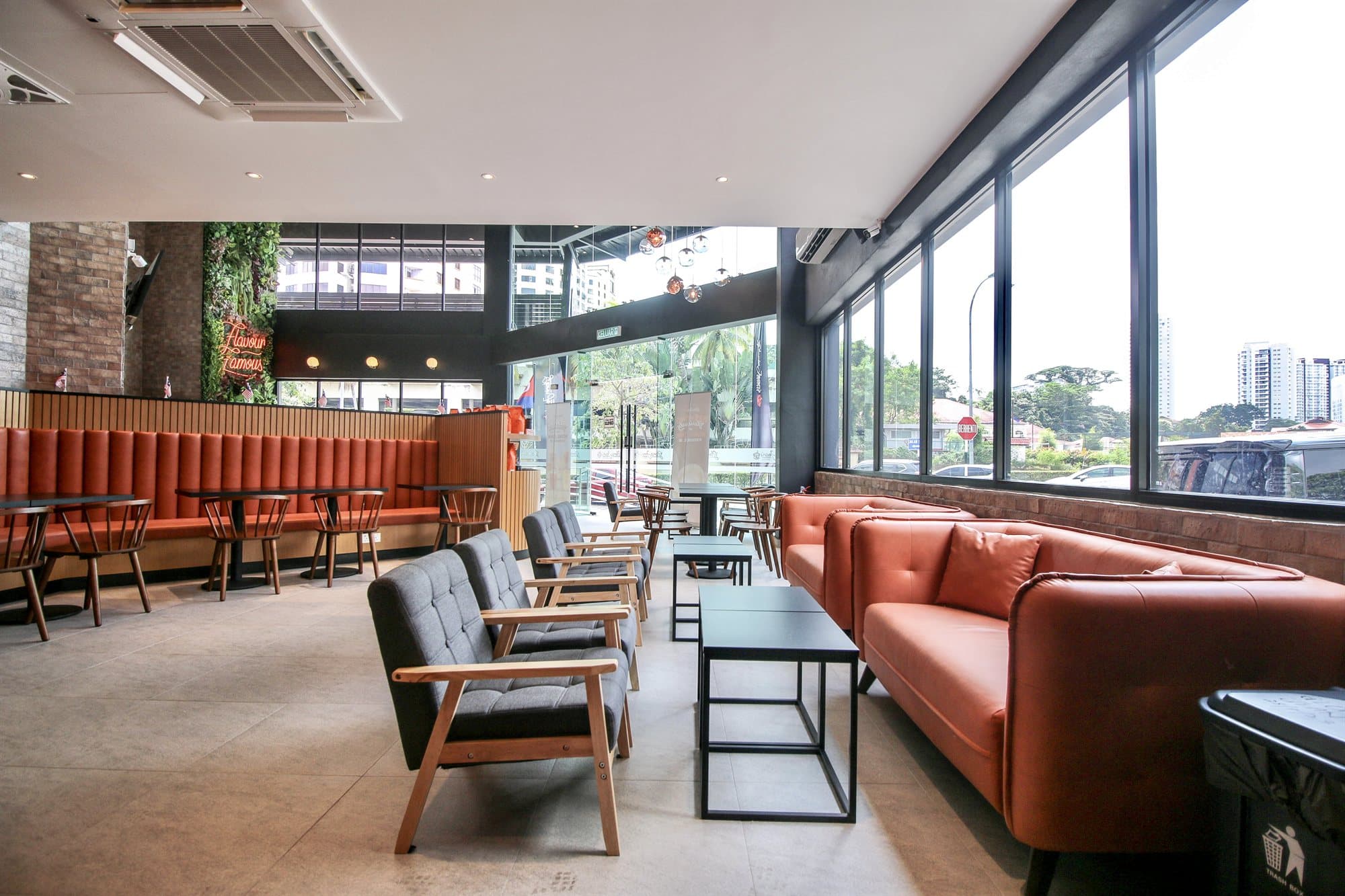 Gloria Jean's Cafe - Photo 10