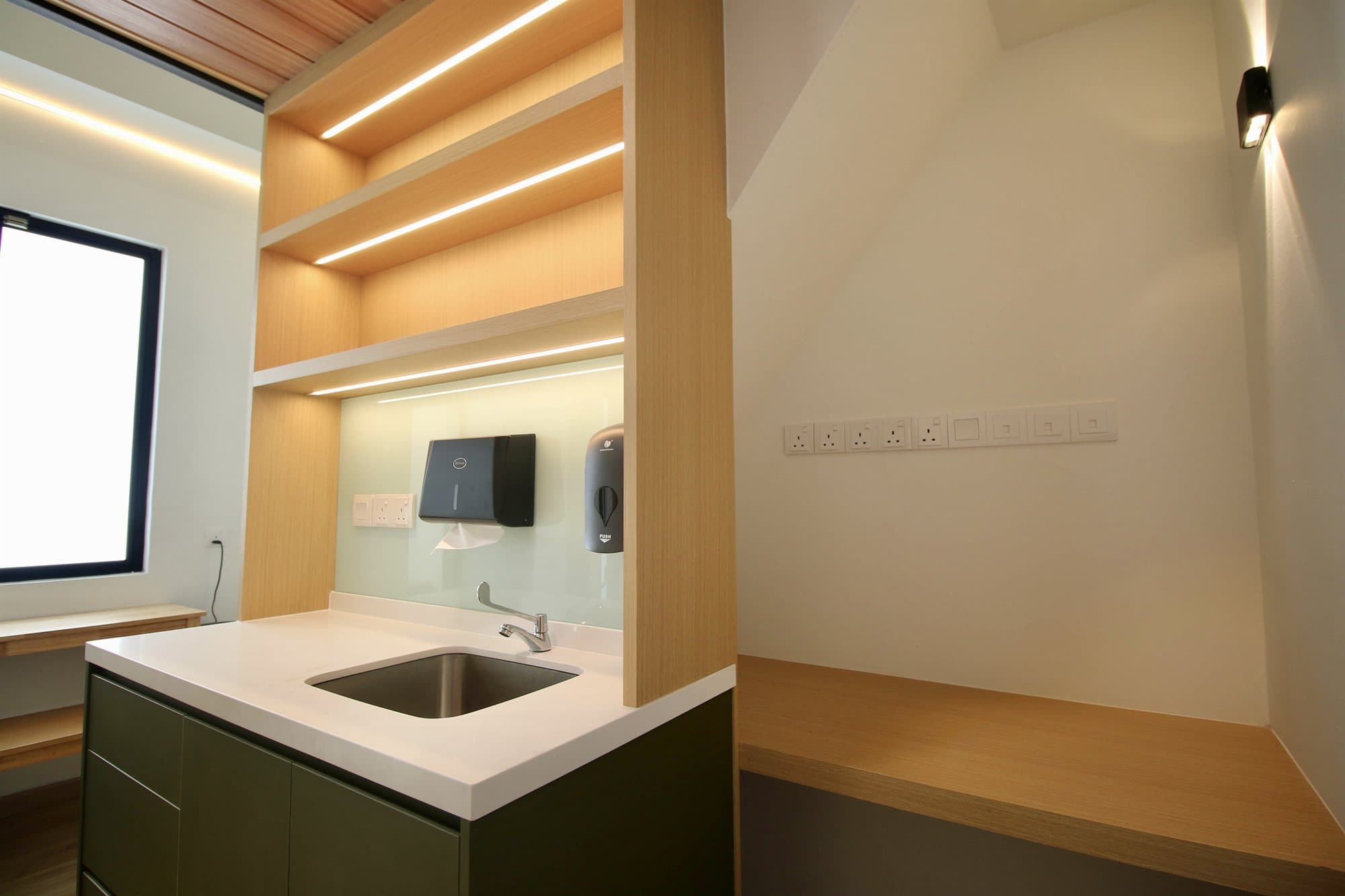 Southern Medical Clinic - Photo 27