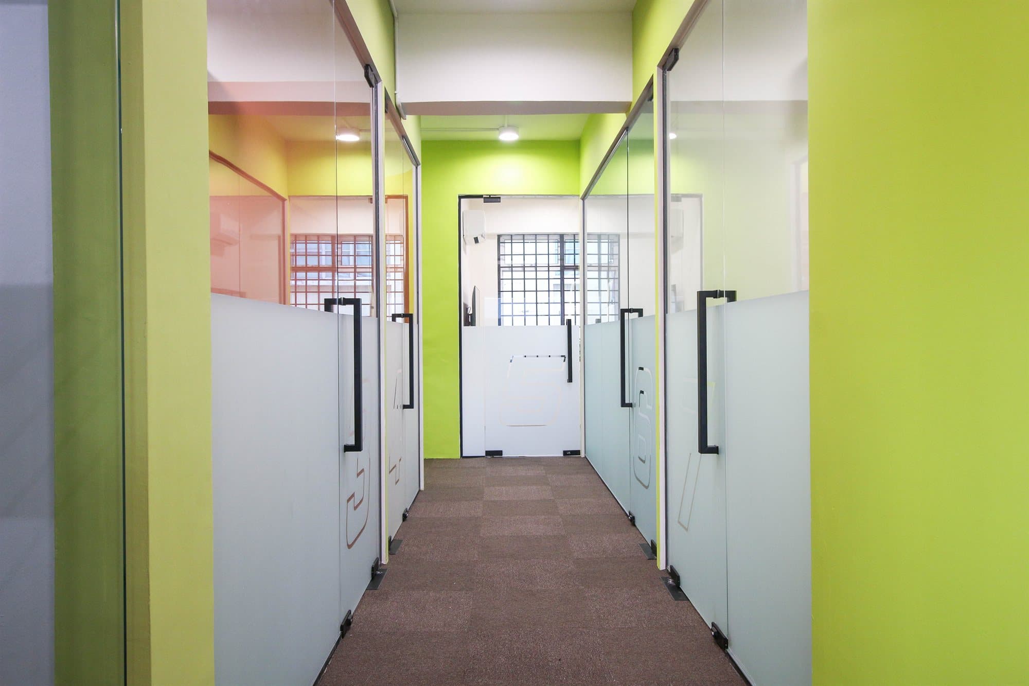 Job Expert Office - Photo 30