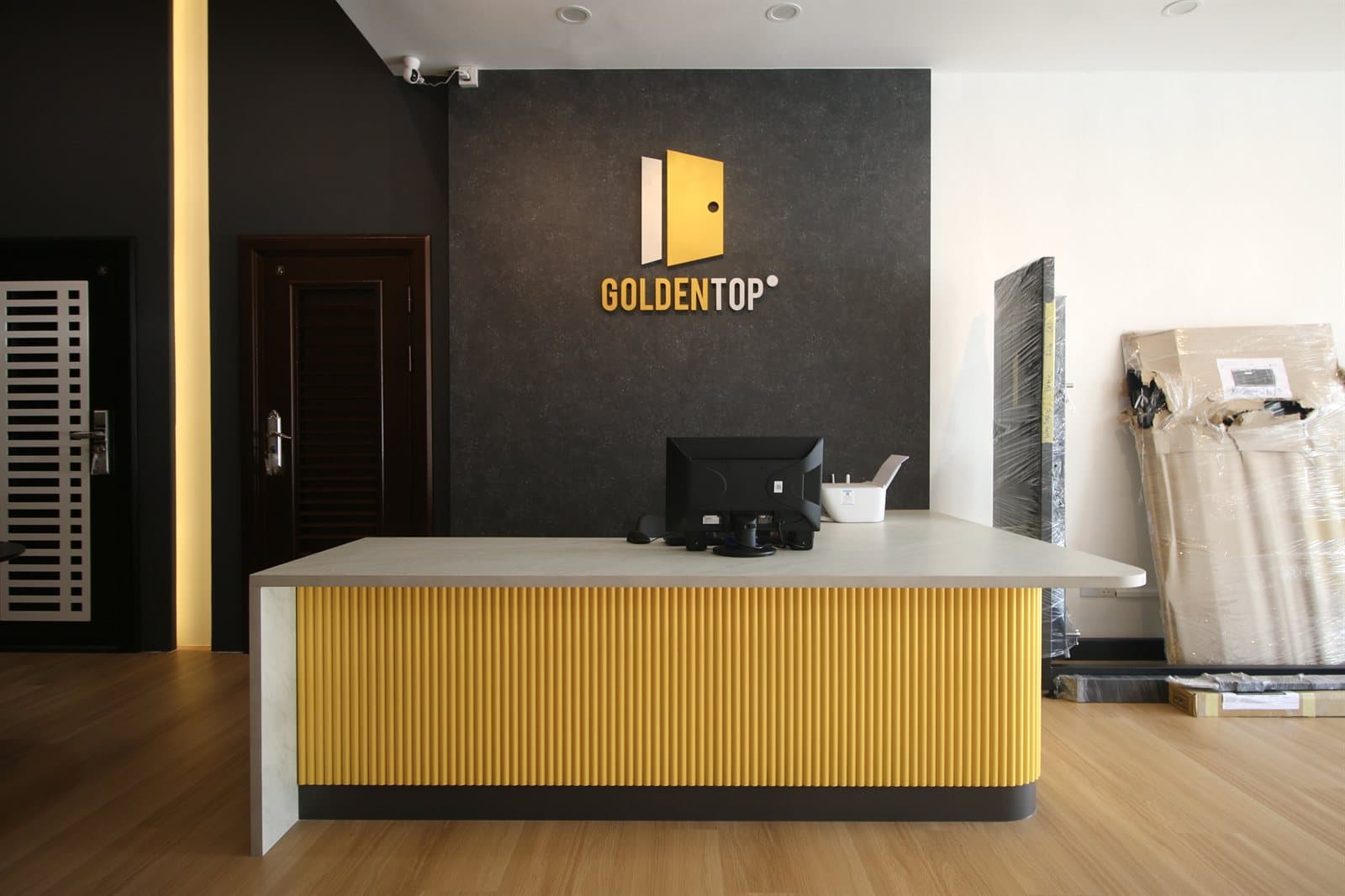 Goldentop Showroom