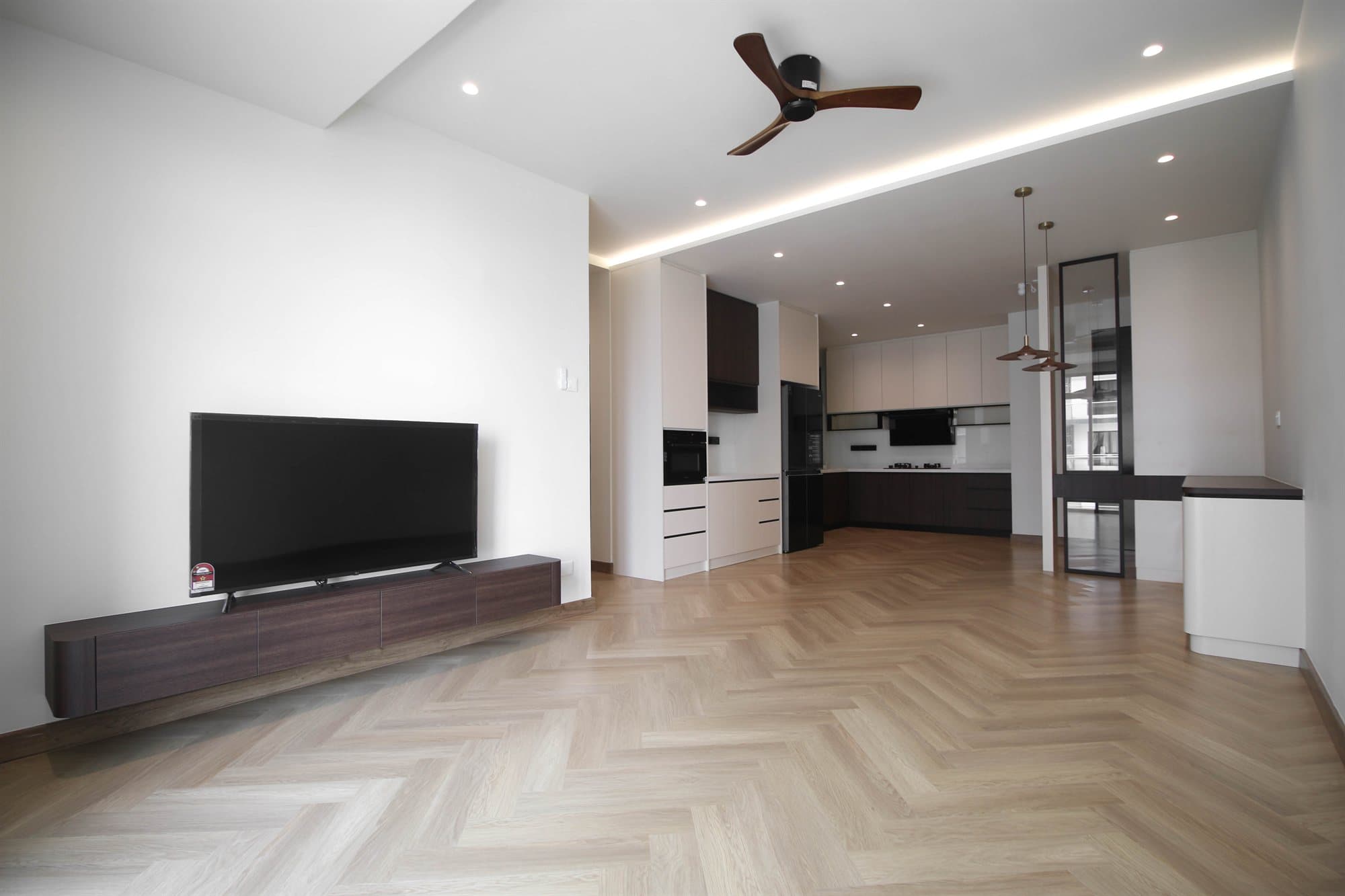 The Platino - Photo 10