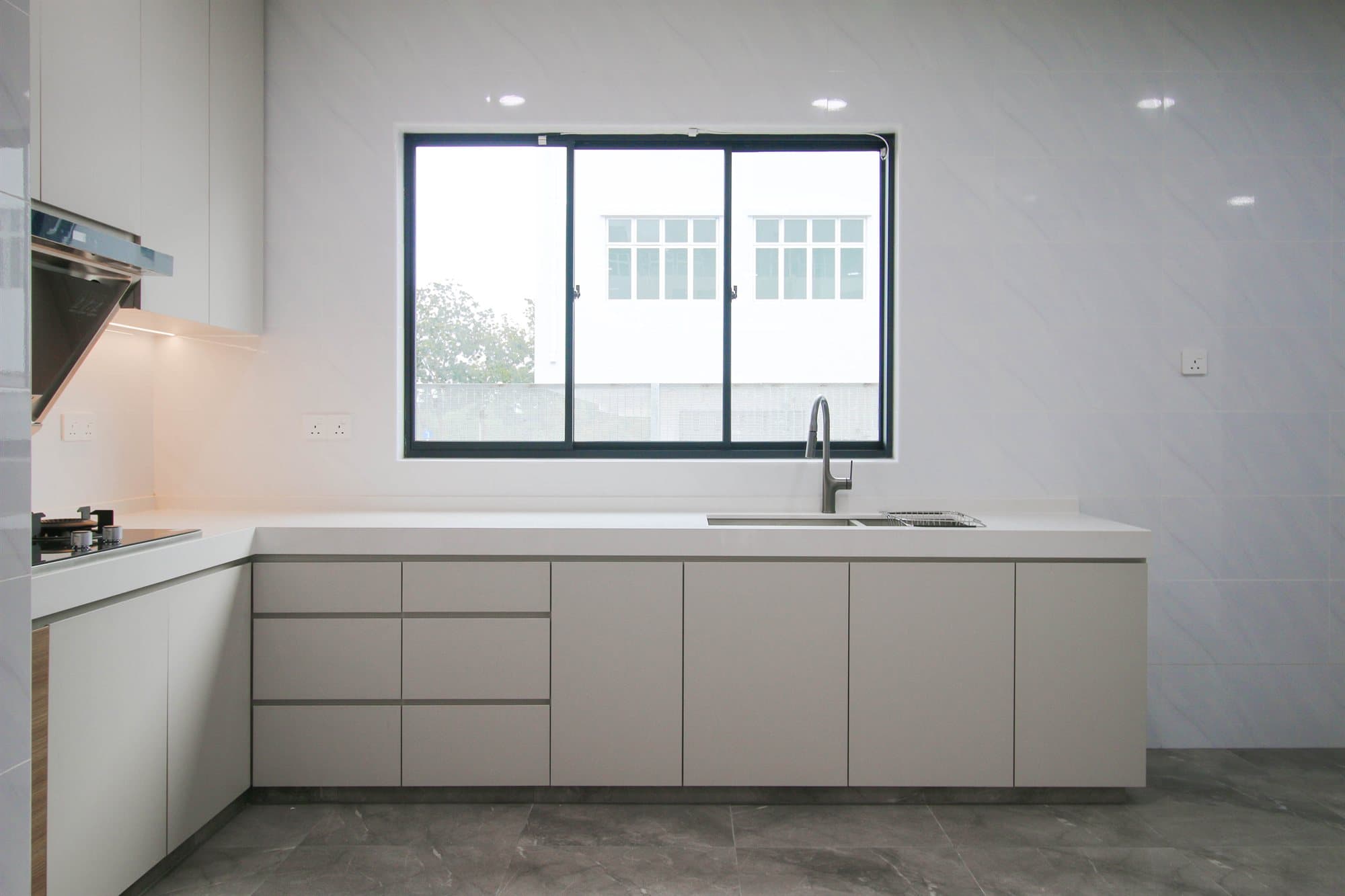Sutera One Residence - Photo 2